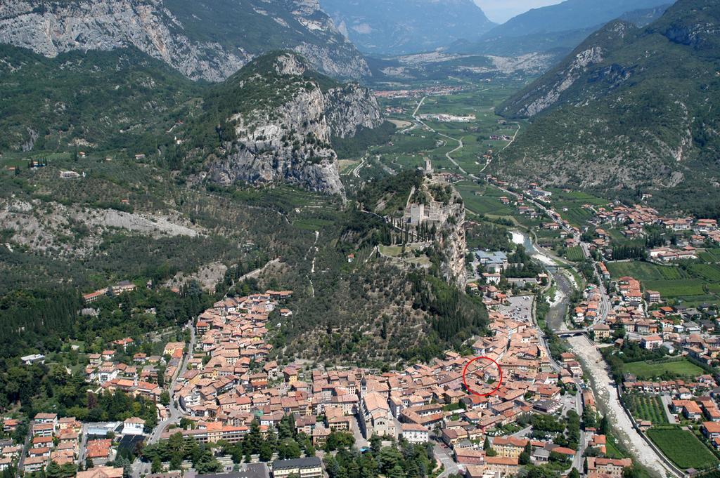 Appartamenti Segantini Арко Экстерьер фото